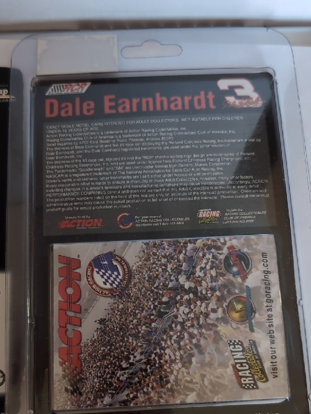 Dale Earnhardt Goodwrench #3 Black Die-Cast Car Set - Picture 6 of 7